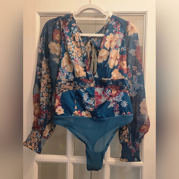 FP Wanderlust Jade Floral Thong Bodysuit W/Balloon Sleeves & Cinched Back - Picture 7 of 14